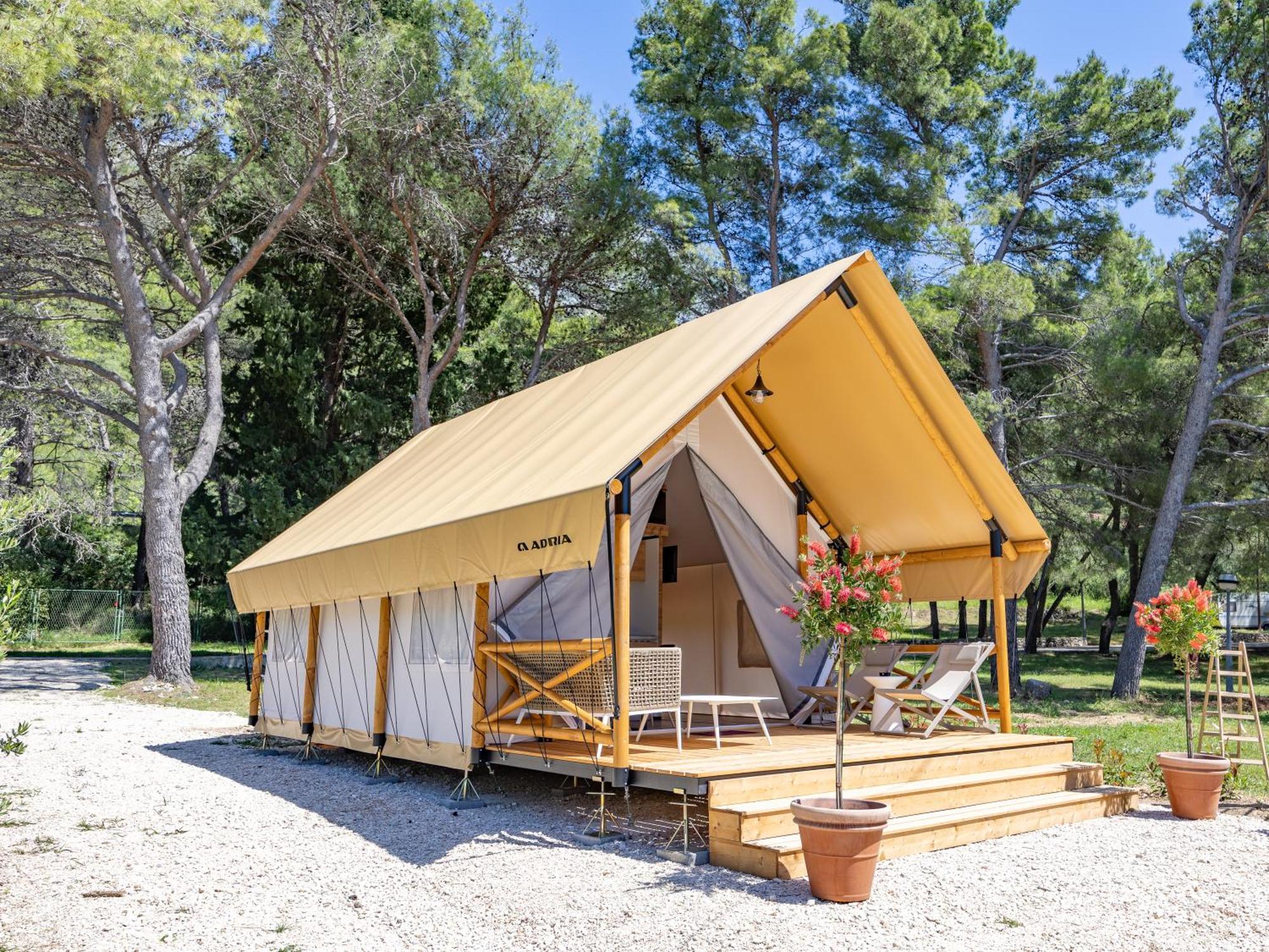 Camp Dole Zivogosce - Mobile Home And Glamping Tent 外观 照片